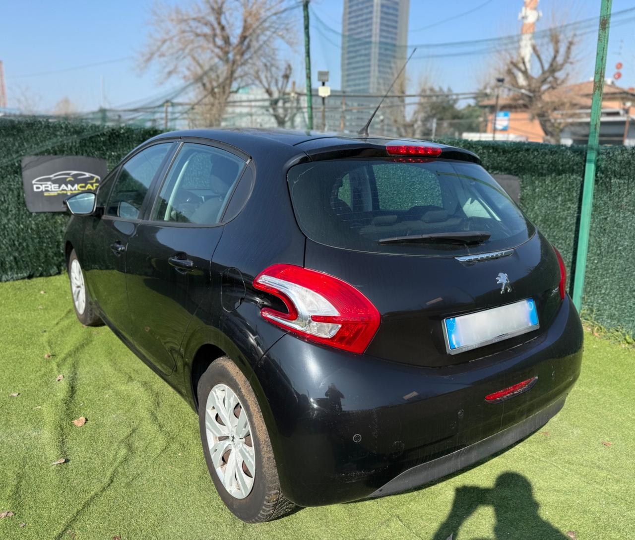 Peugeot 208 2014 1.4 GPL MOTORE DA CONTROLLARE