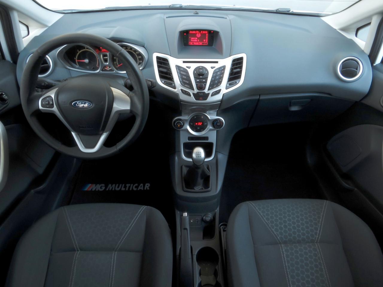Ford Fiesta 5p 1.4 tdci Titanium. unicoproprietario.