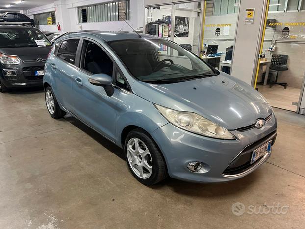 Ford Fiesta 1.4 TDCi 5p. Titanium