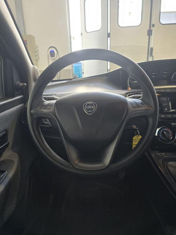 Lancia Ypsilon 1.2 69cv Platinum
