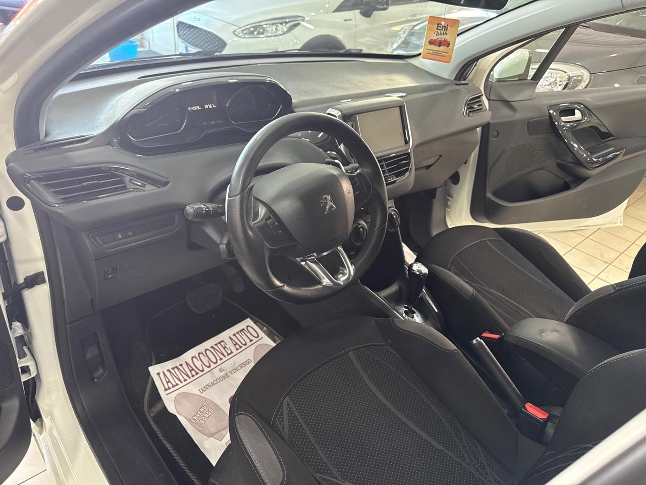 Peugeot 208 1.4 hdi automatica full optional