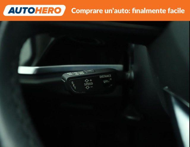 AUDI Q3 35 TFSI Business Advanced