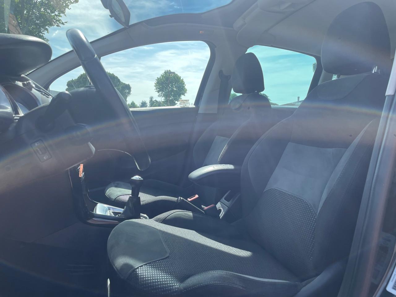 Citroen C3 1.4 VTi 95 Exclusive TETTO PANORAMICO