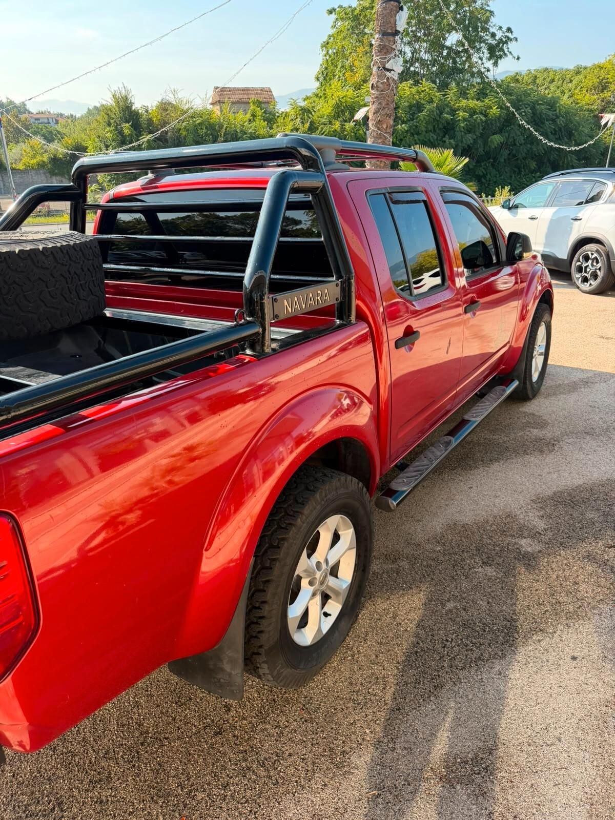 Nissan Navara 2.5 dCi 190CV 4 porte Double Cab LE