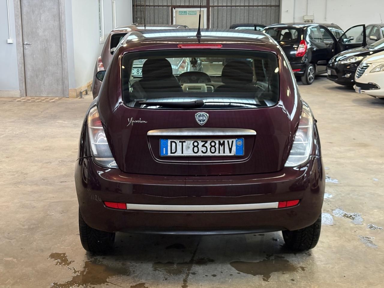 Lancia Ypsilon 1.2 Versus