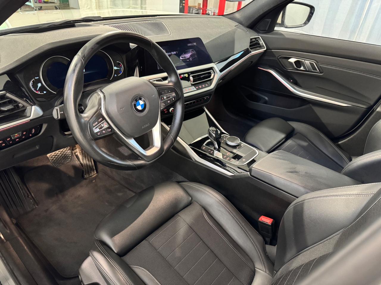 Bmw 320 320d Touring Sport 190CV Automatico