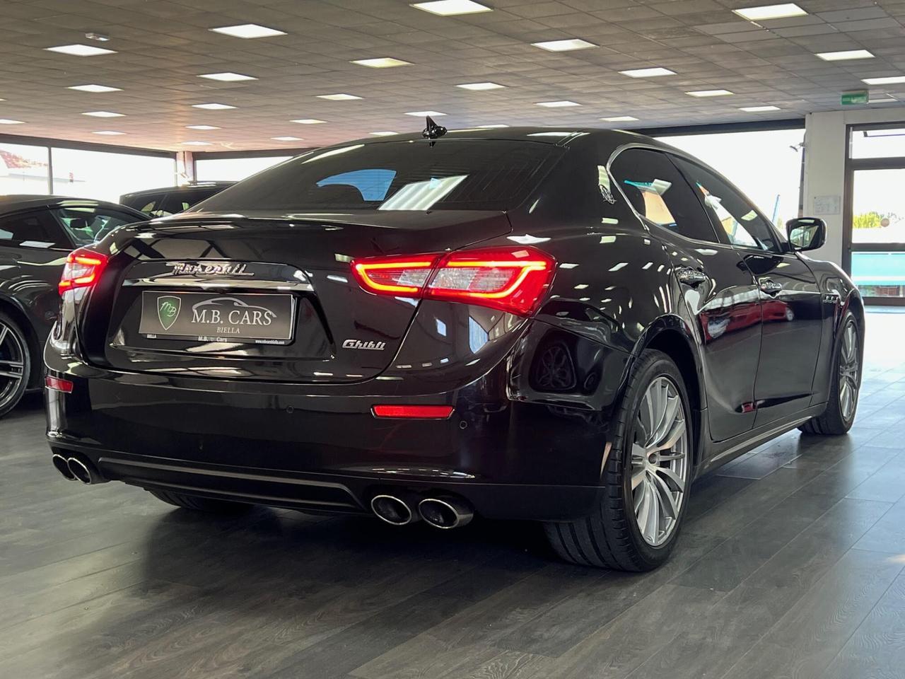 Maserati Ghibli 3.0 V6 250cv auto