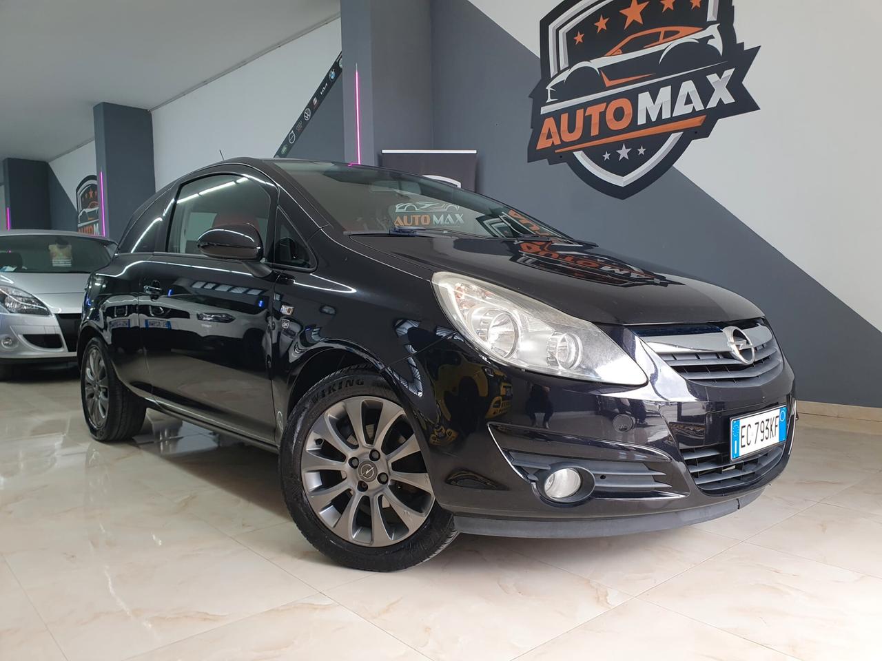 Opel Corsa 1.3 CDTI 75CV b-color 2011