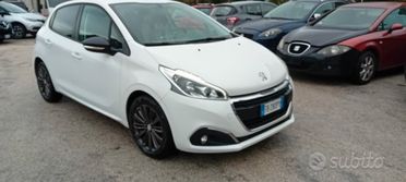 Peugeot 208 - 2016