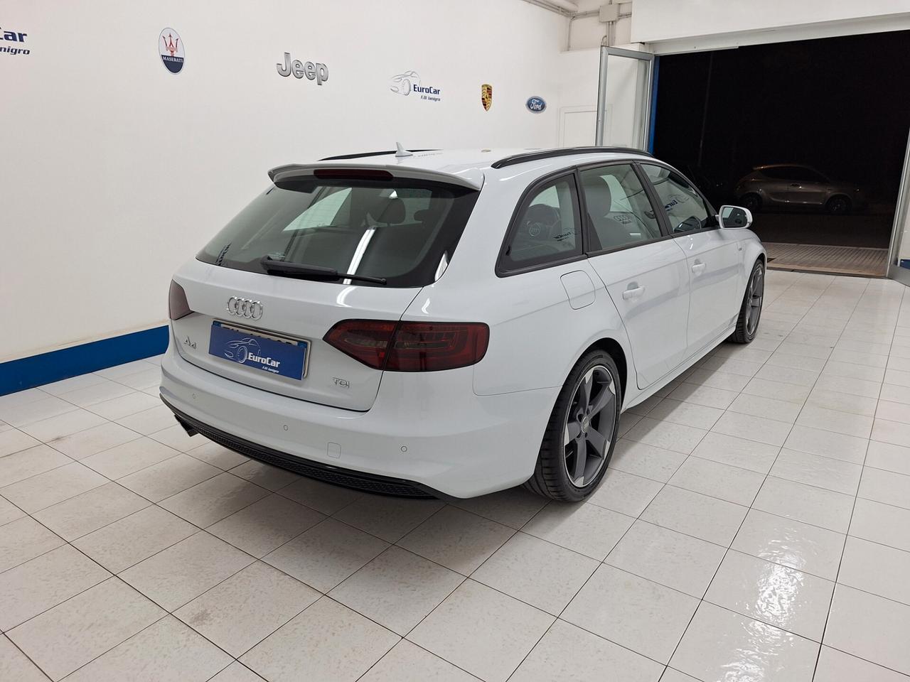 Audi A4 Avant 2.0 TDI 150cv Multitronic S-line