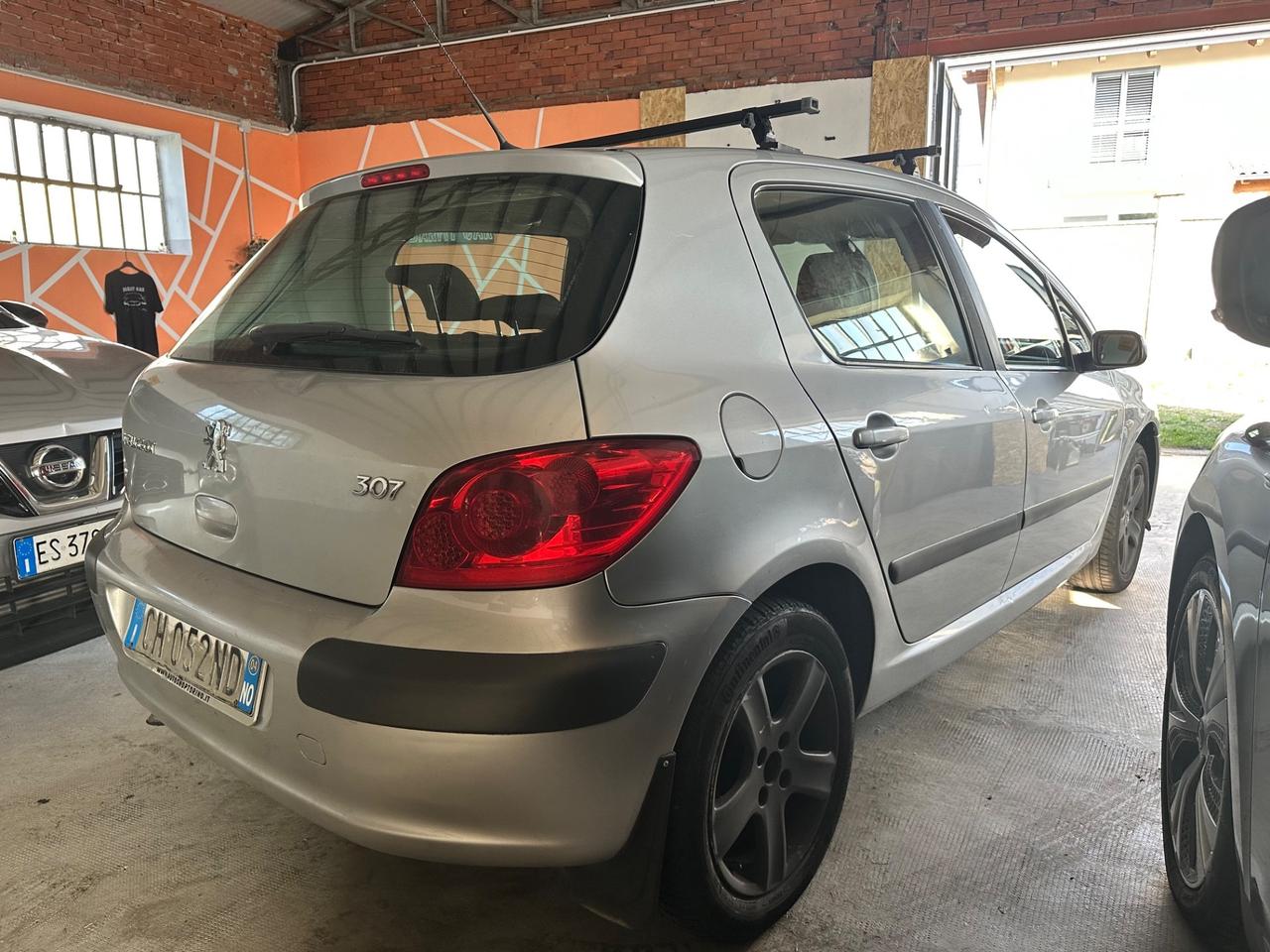 Peugeot 307 1.6 16V 5p. XT