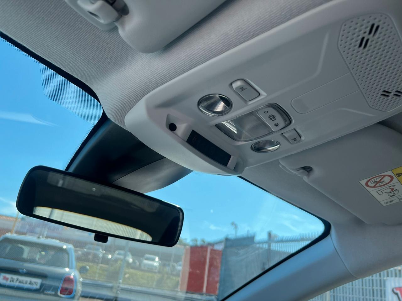 Opel Corsa 1.2 Edition ok neopatentati