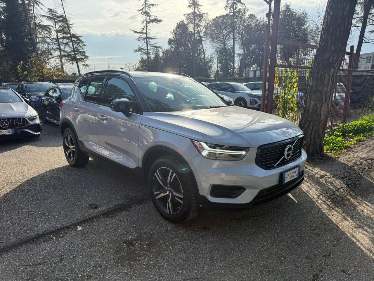 Volvo XC40 T3 Geartronic R-design LED KAMERA FULL *PROMO*