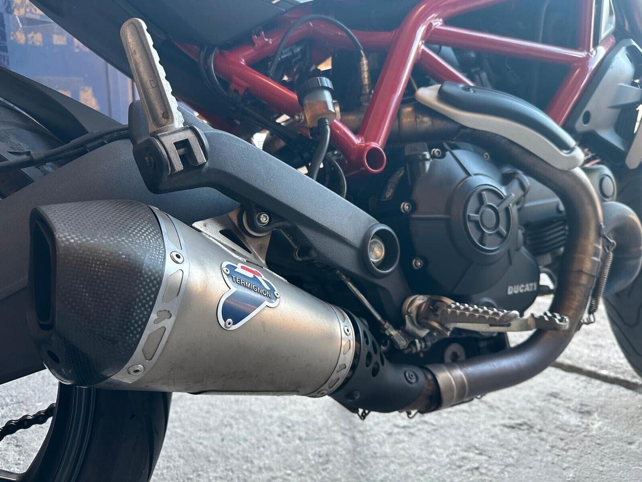 Ducati Monster 797