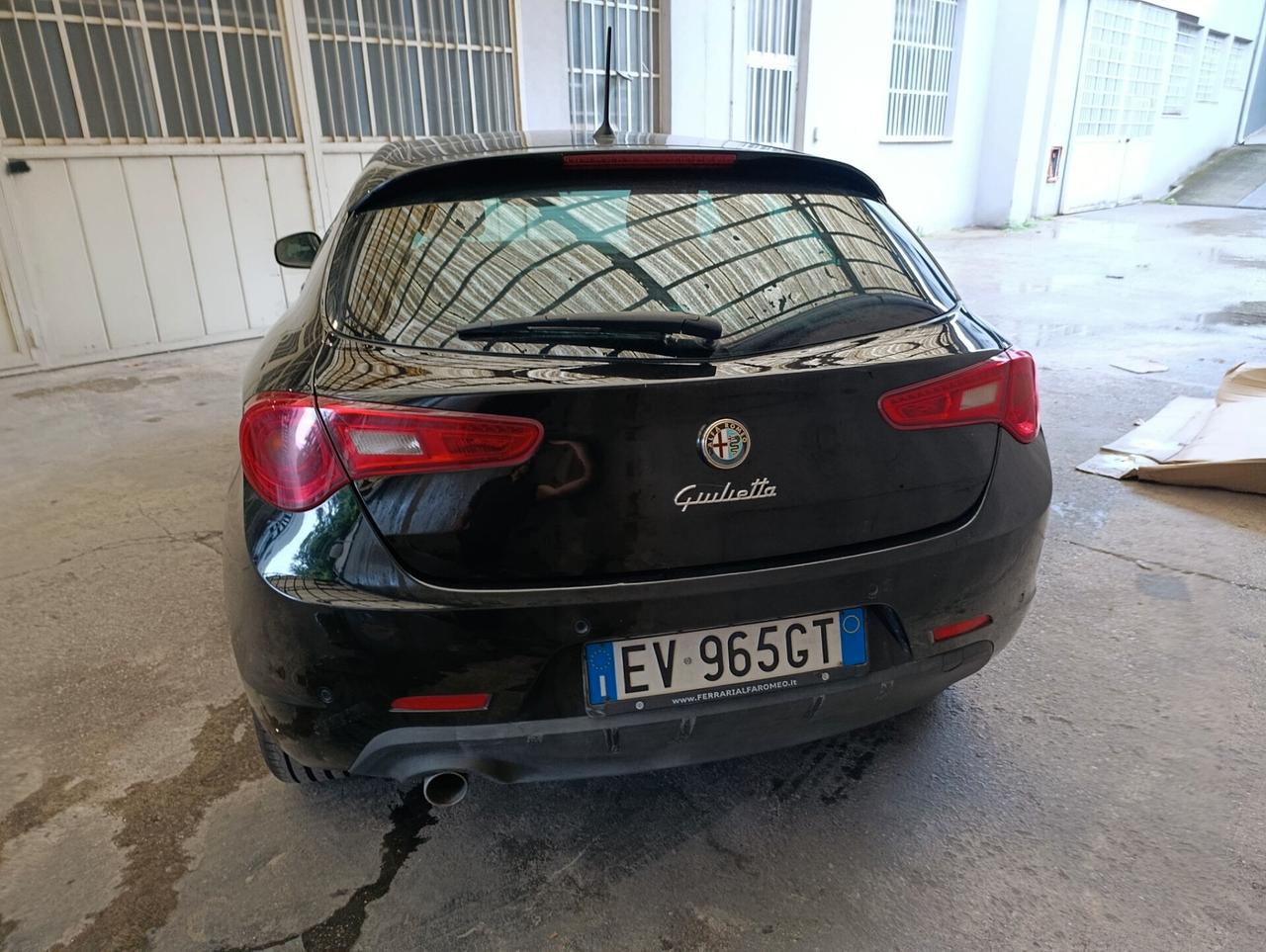 Alfa Romeo Giulietta 1.6 JTDm-2 105 CV Distinctive