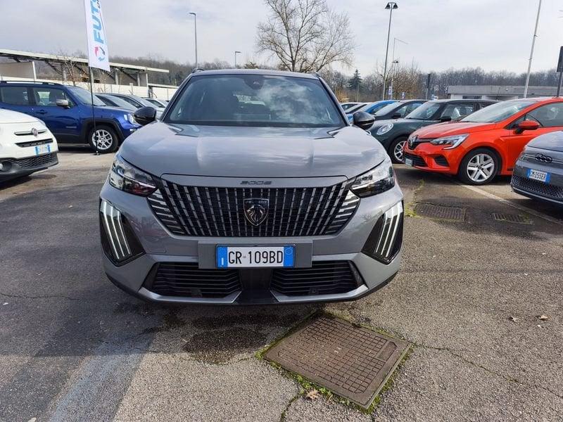 Peugeot 2008 motore elettrico 136 CV versione GT