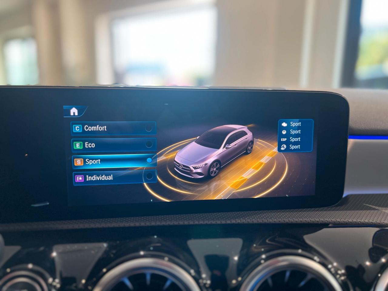 Mercedes-benz A 200d Automatic AMG Line Premium TETTO