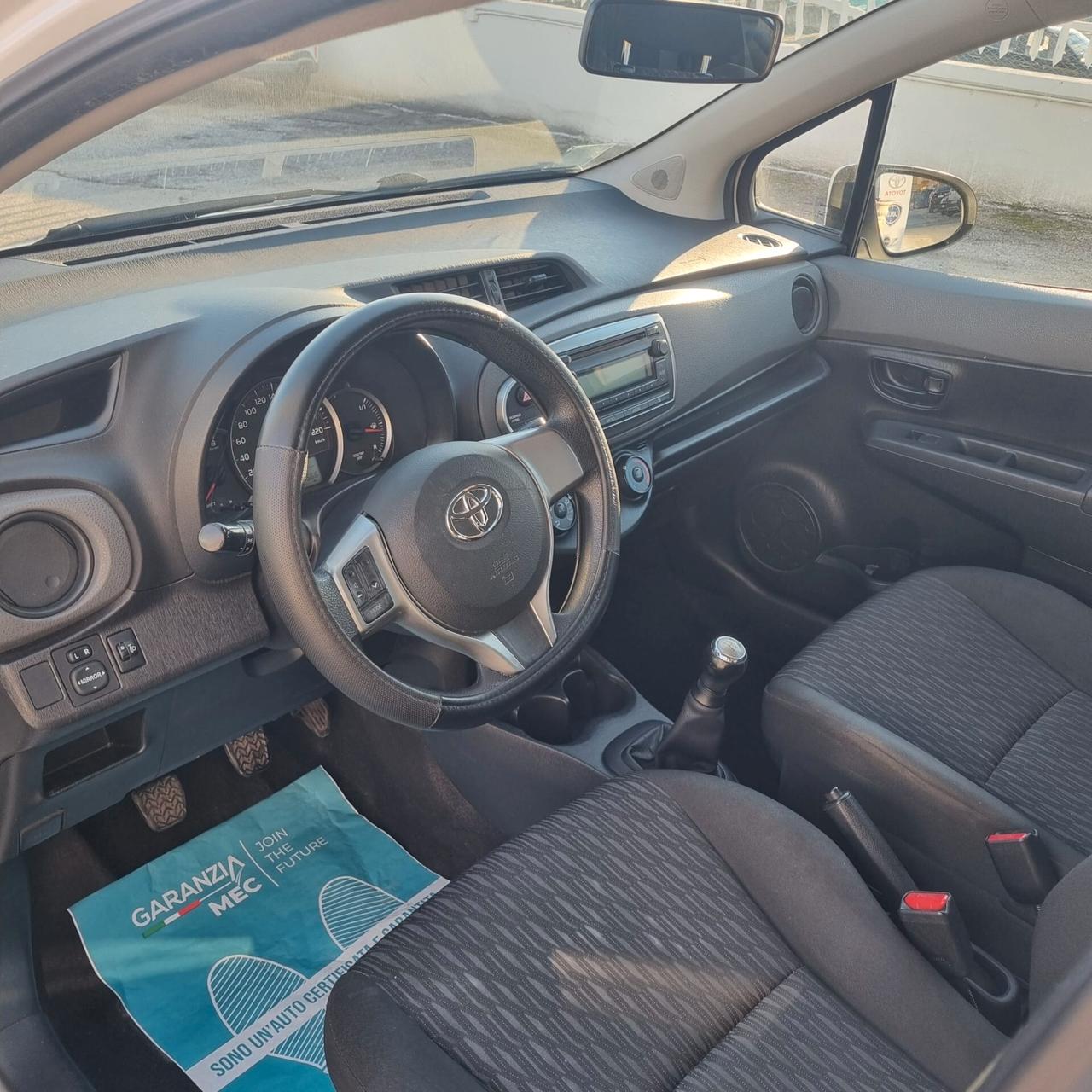 Toyota Yaris 1.0 5 porte Active