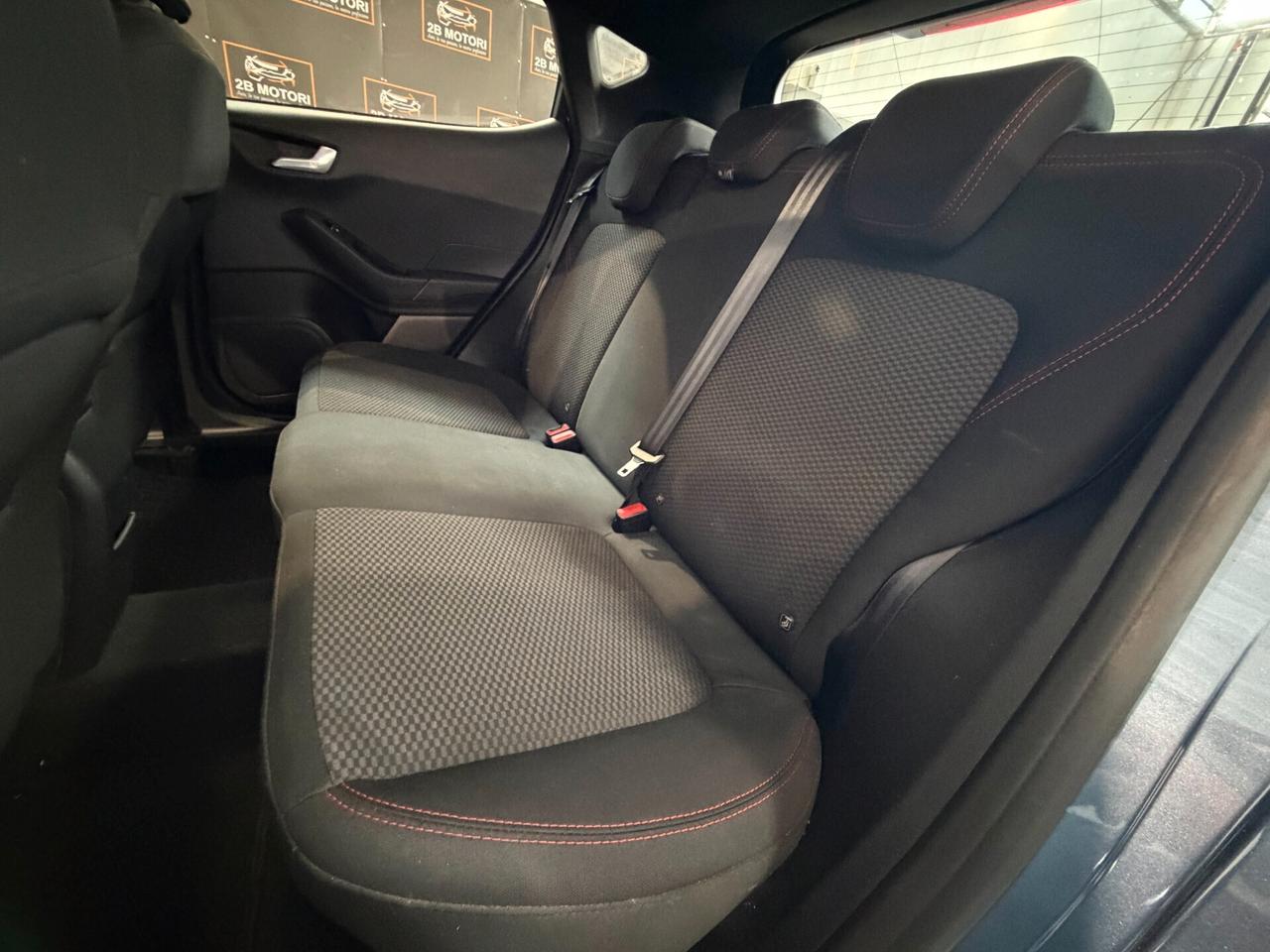 Ford Fiesta 1.0 Ecoboost Hybrid 125 CV 5 porte ST-Line