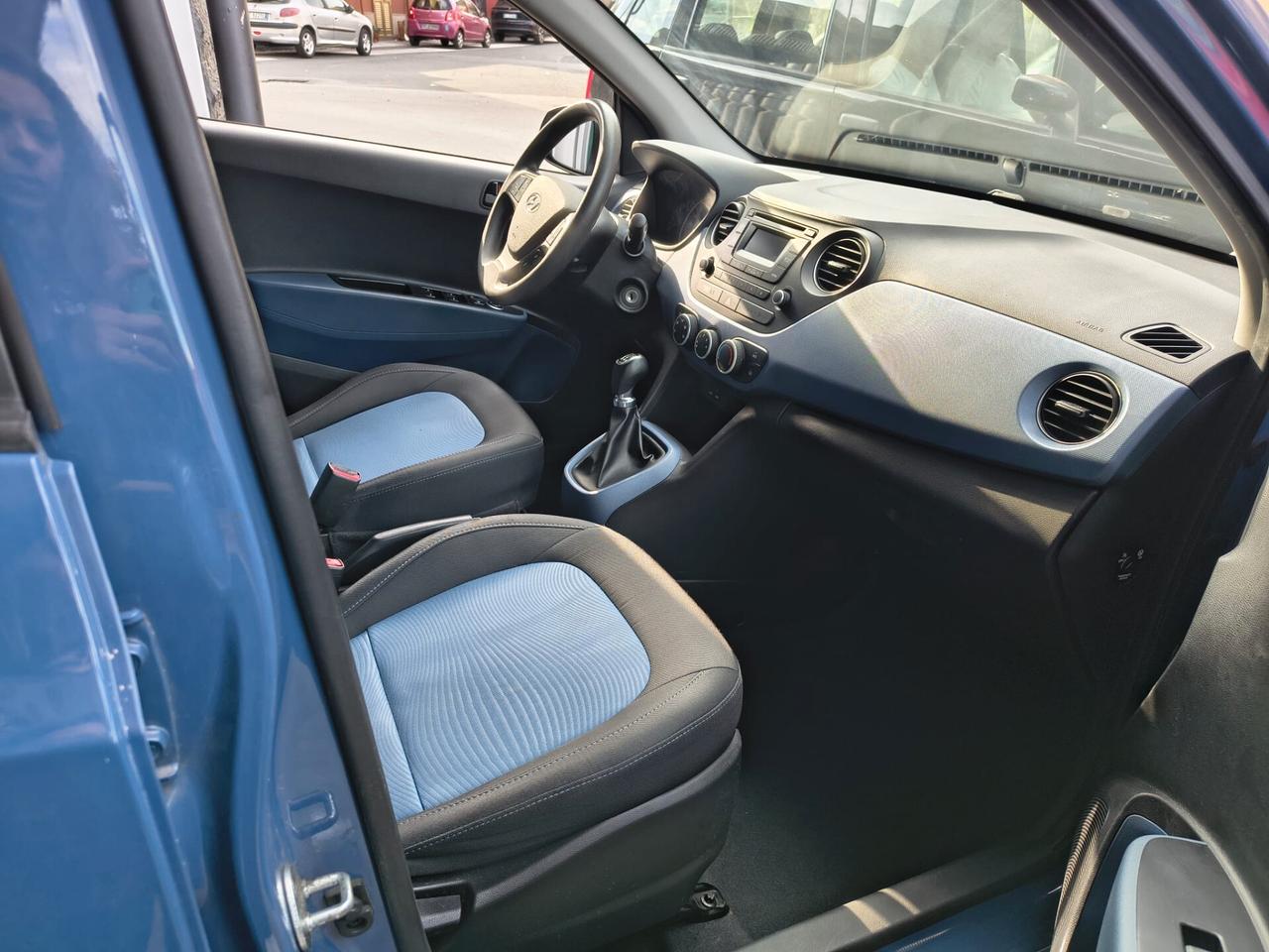 Hyundai i10 1.0 MPI Sound Edition - 2016
