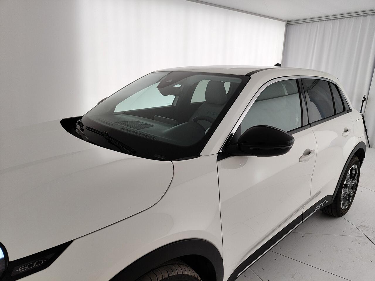 Fiat 600 Hybrid 110 CV DCT MHEV La Prima