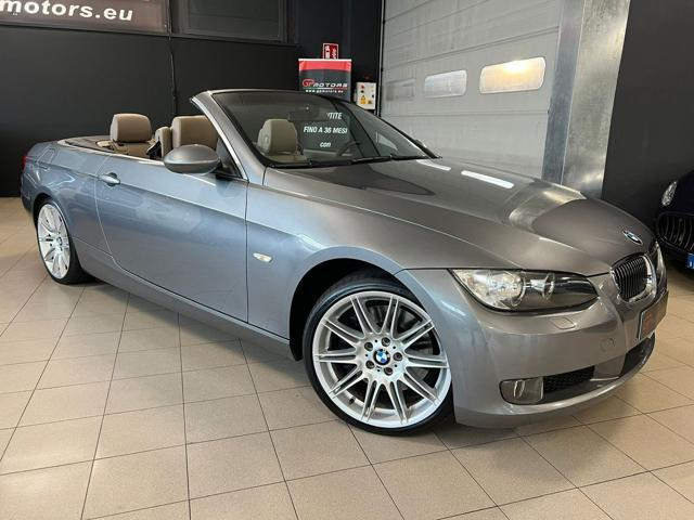 BMW 330 i Cabrio MANUALE ! MSPORT ! 19 ! 2 PROPRIETARI !