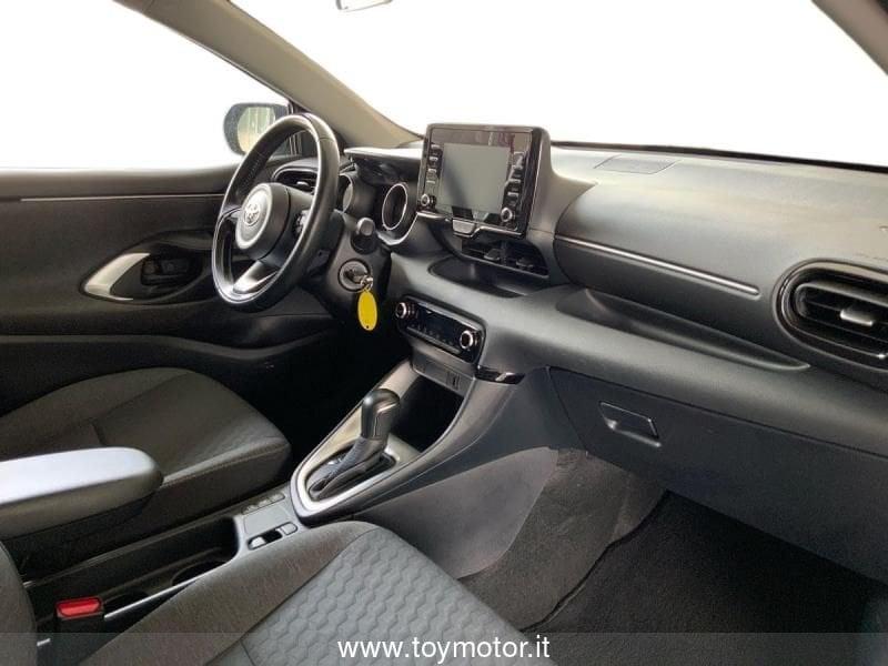 Toyota Yaris 4ª serie 1.5 Hybrid 5 porte Trend