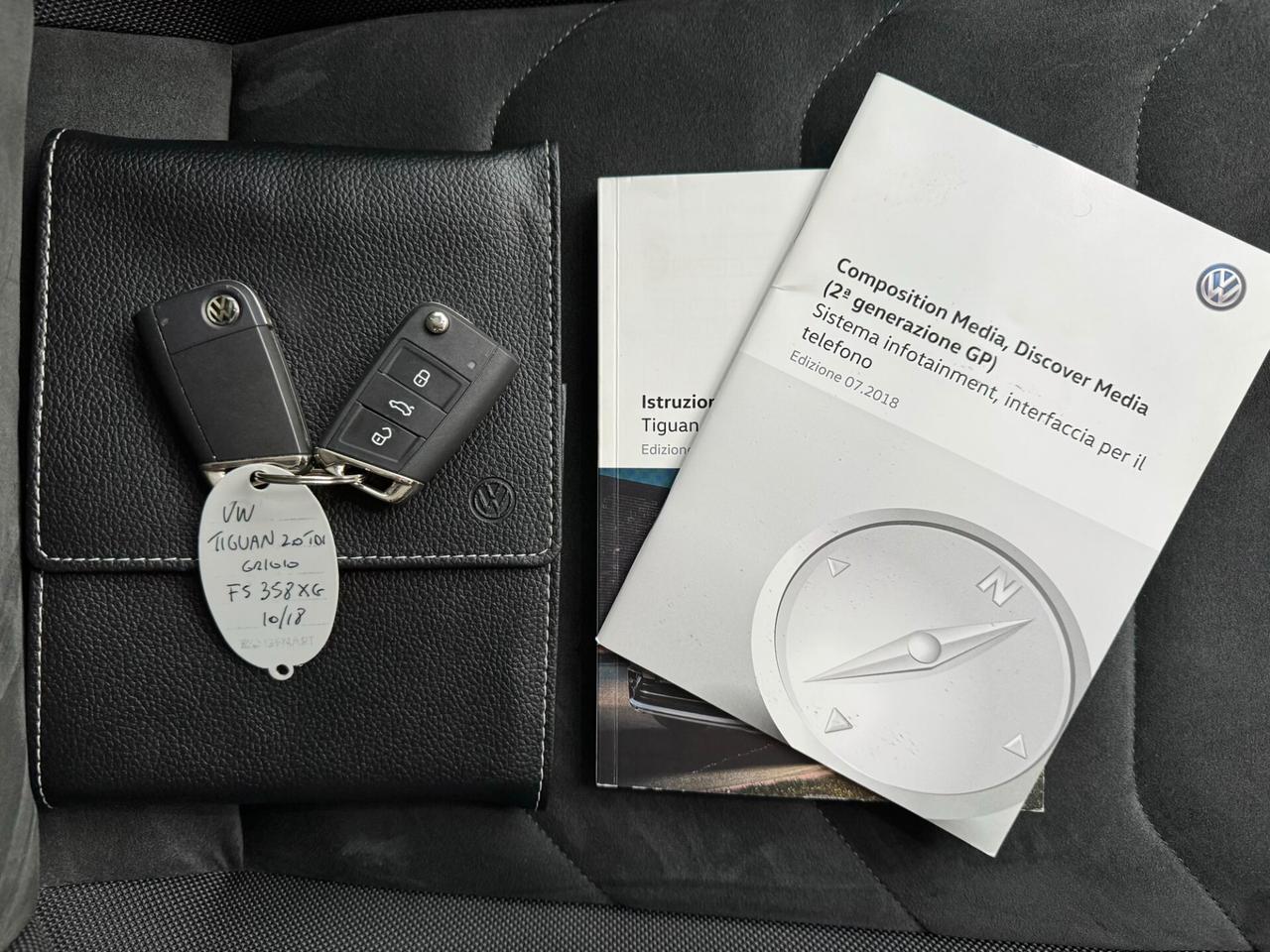 Volkswagen Tiguan 2.0tdi DSG R-Line 4M GARANZIA24M