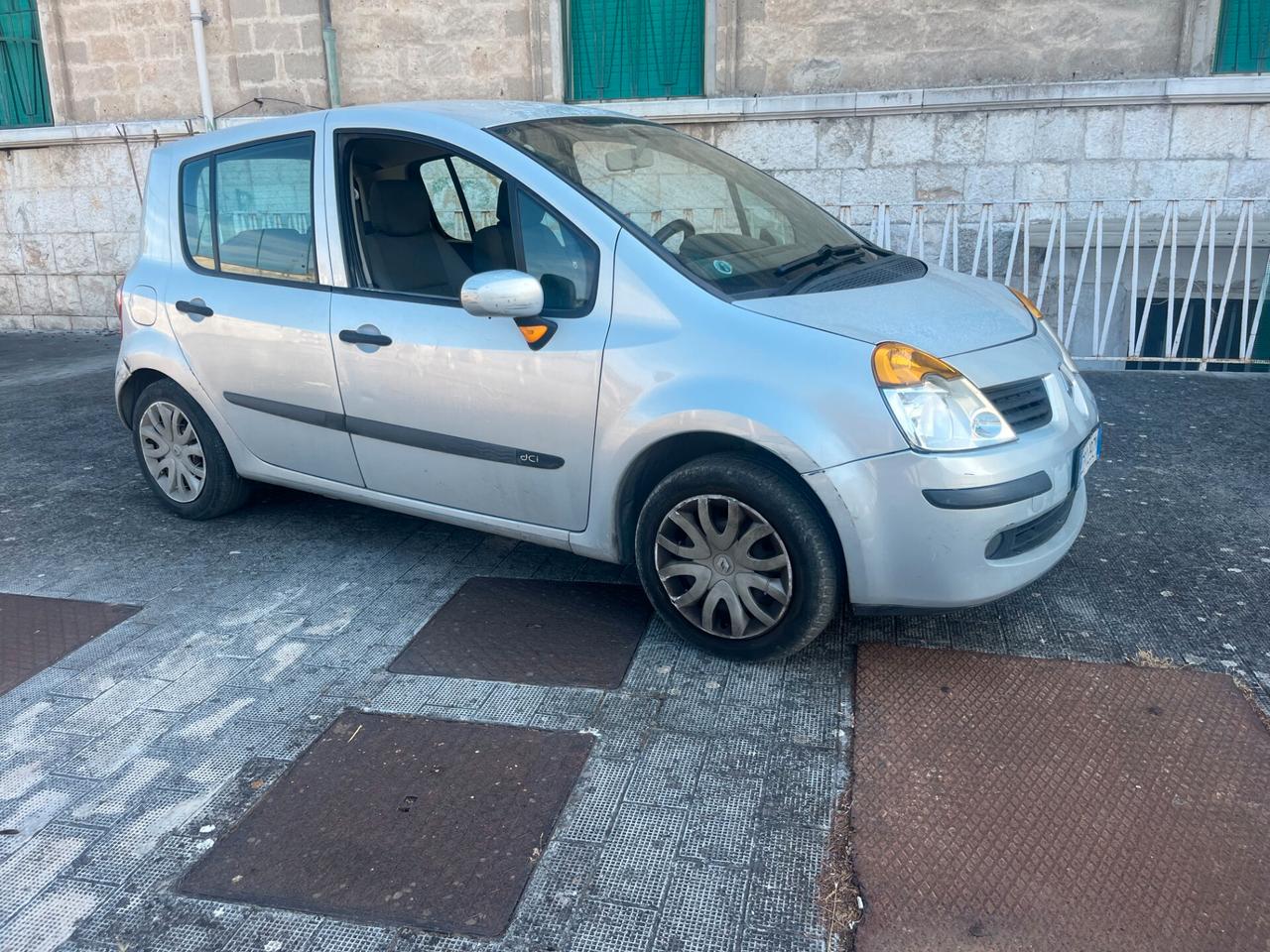 Renault Modus 1.5 dCi 82CV Motore Perfetto