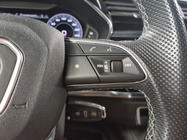 AUDI Q3 35 TDI S tronic S line edition