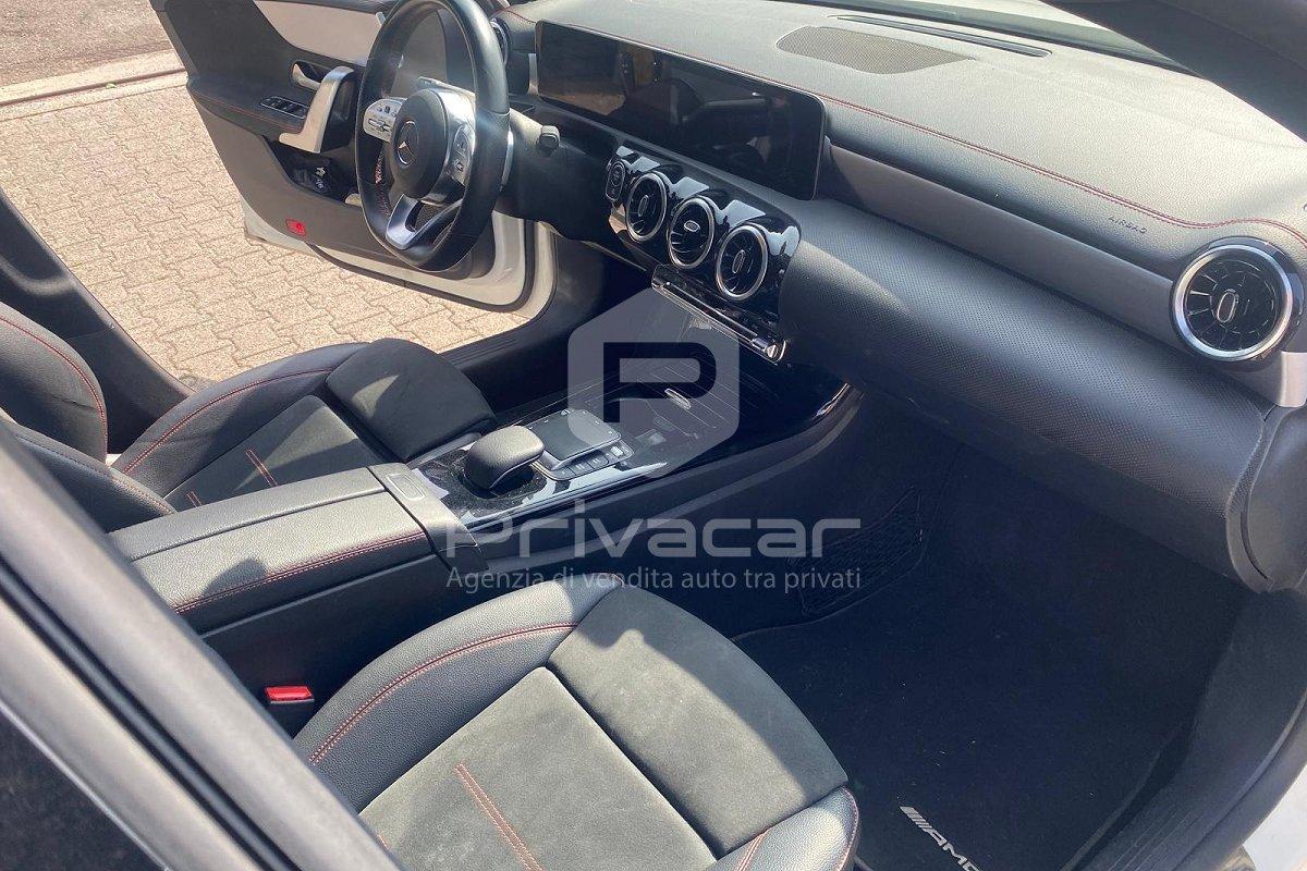 MERCEDES CLA 200 d Automatic Premium