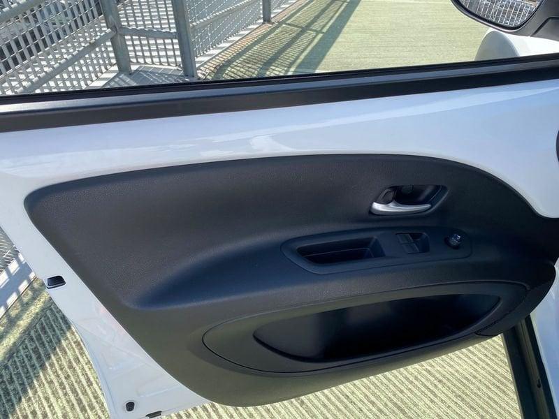 Toyota Aygo X Aygo X 1.0 Active 72cv s-cvt