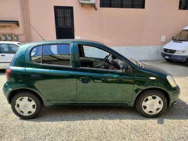 Toyota Yaris 1.4 D-4D cat 5p Sol