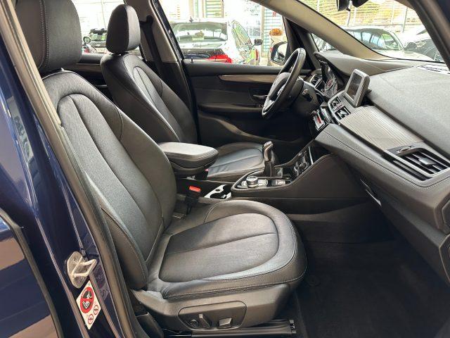 BMW 218 d Active Tourer Luxury - Pelle - LED - Unico propr