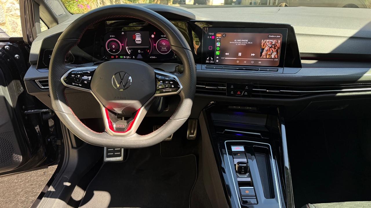 Volkswagen Golf GTI 2.0 TSI DSG CLUB SPORT 300 CAVALLI