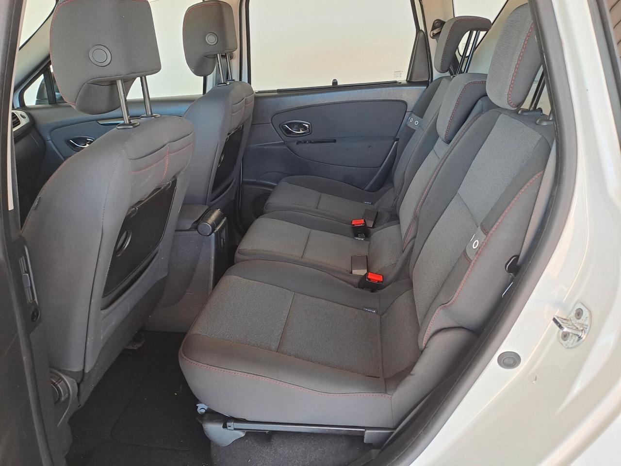 Renault Scénic XMod 1.5 dCi AUTOCARRO N1