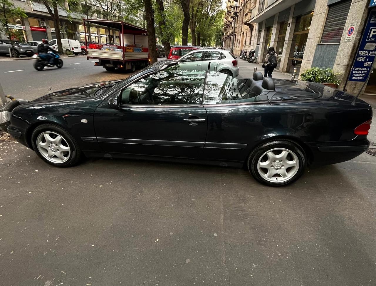 Mercedes-benz CLK 200 cat Cabriolet Elegance