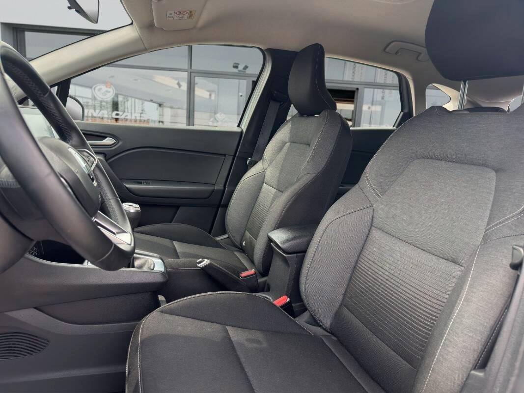 Renault Captur 1.0 tce Business 90cv con Navi e CarPlay