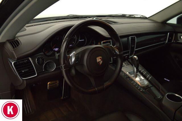 Porsche Panamera 3.0 Diesel***
