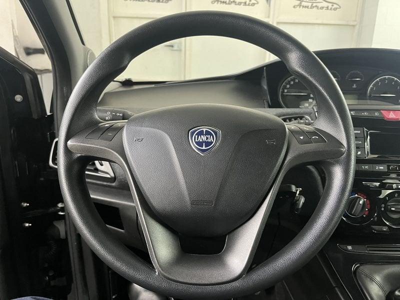 Lancia Ypsilon Ypsilon 1.2 69 CV 5 porte TUA DA 129,00 EURO AL MESE