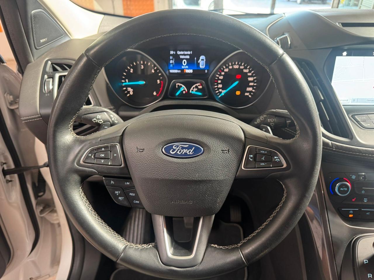 Ford Kuga 2.0 TDCI 180 CV S&S 4WD Powershift Vignale