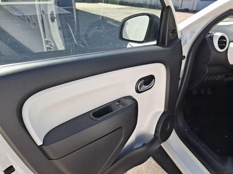 Renault Twingo III 2014 1.0 sce Zen (live) 69cv E6