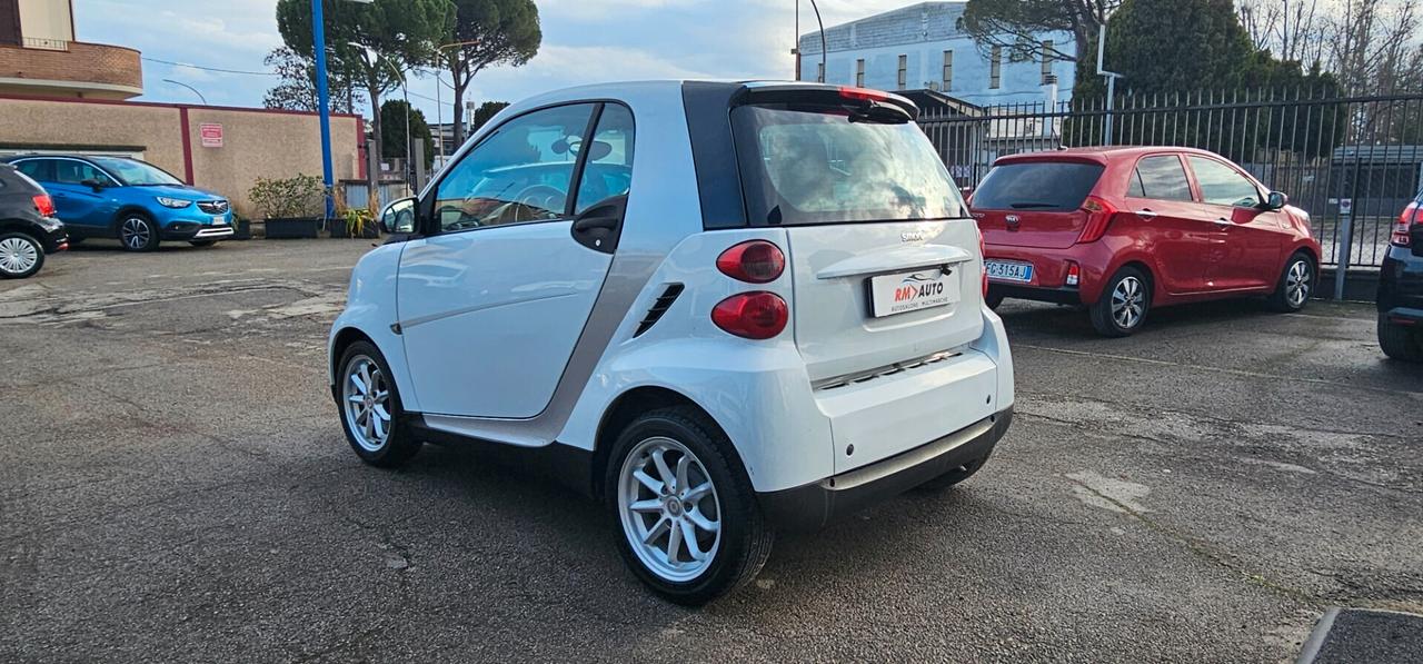 Smart ForTwo 1000 52 kW coupé passion