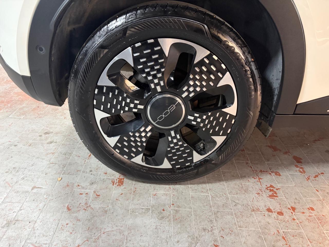 Fiat 600 Hybrid 110 CV DCT MHEV La Prima