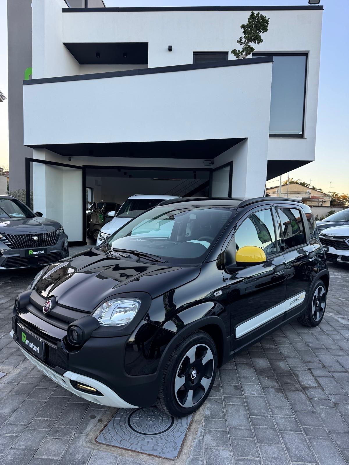 Fiat Panda HYBRID PANDINA
