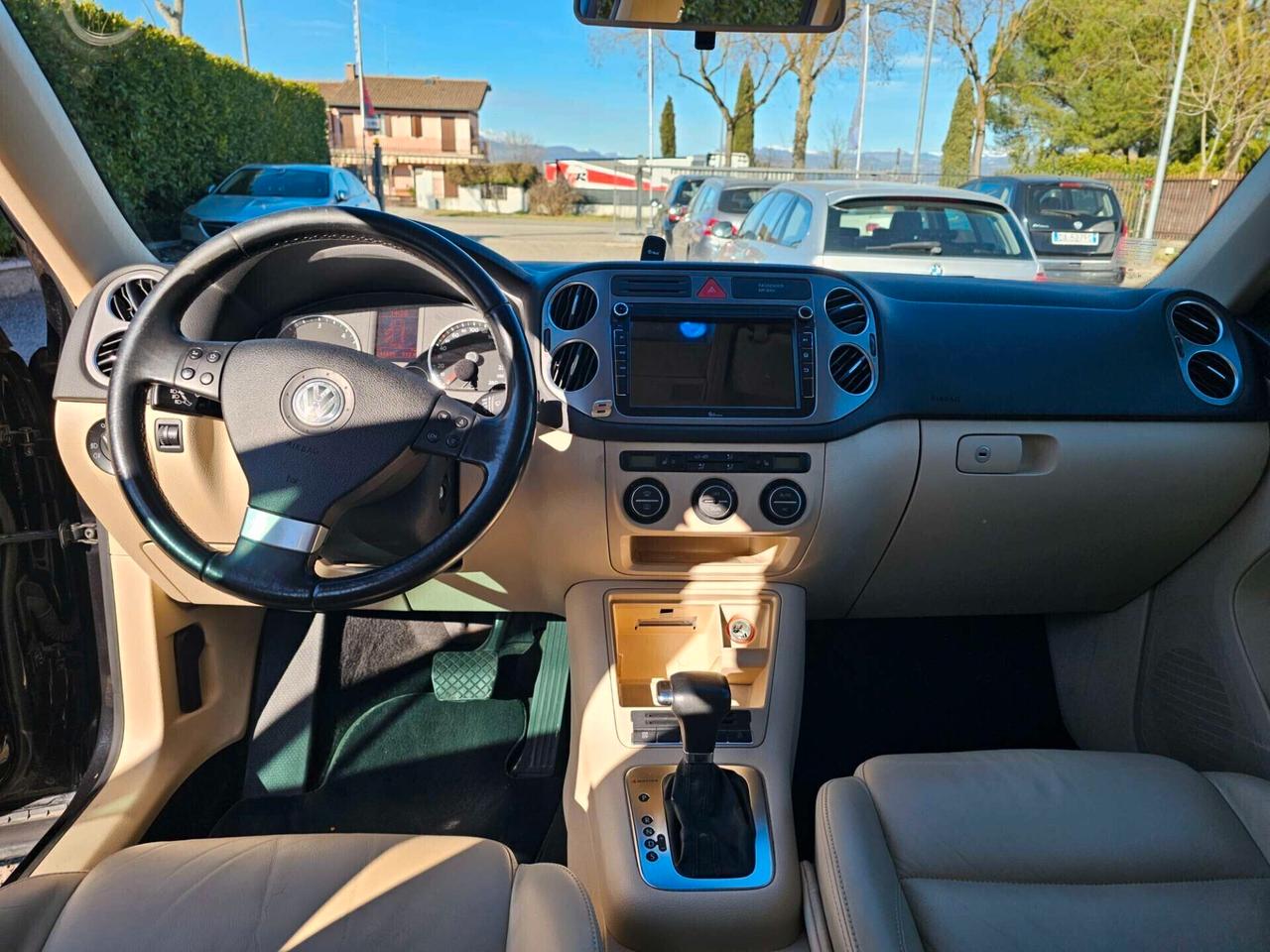 Volkswagen Tiguan 2.0 16V TDI DPF 4 MOTION tiptronic Sport & Style (18°)