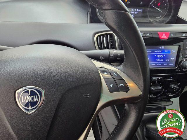 LANCIA Ypsilon 1.2 69 CV 5 porte Gold