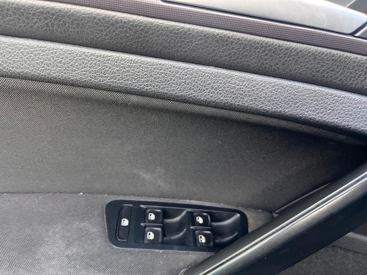 Volkswagen Golf 1.6 TDI 110 CV 5p. Executive BlueMotion Technology R - 2017