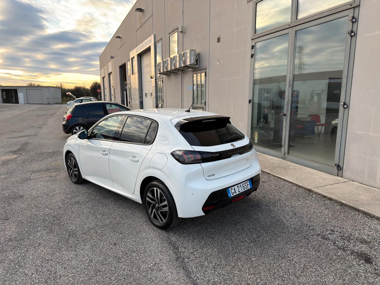 Peugeot 208 BlueHDi 100 Stop&Start 5 porte Allure