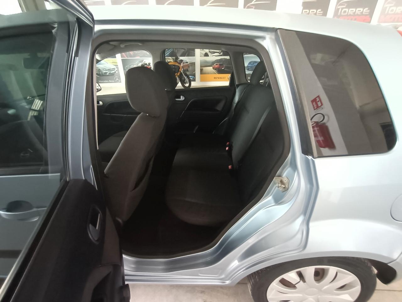 Ford Fiesta 1.4 TDCi CV 68 5p. 10/2006